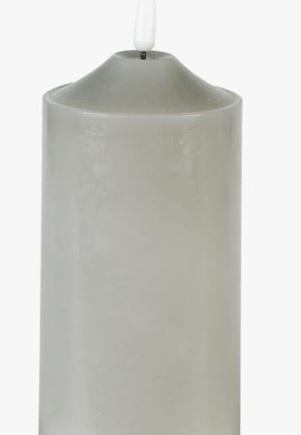 Härlig Lampa som passar bra vid många olika tillfällen.