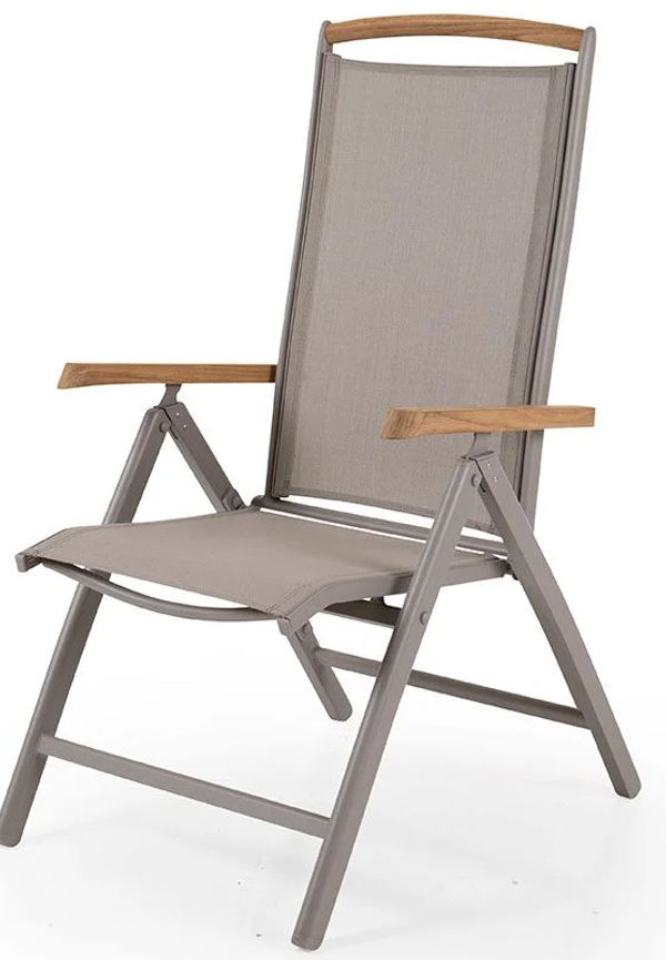 Stilriktig positionsstol i teak från Brafab.