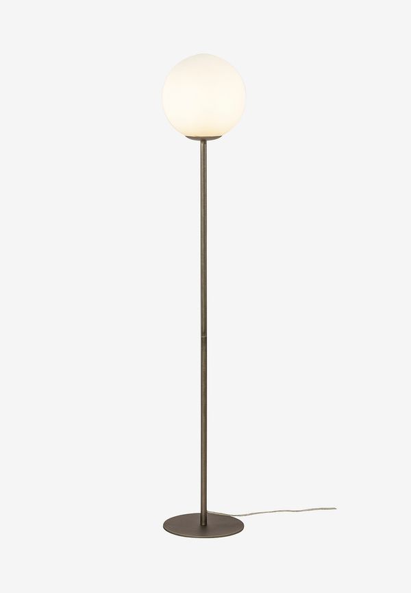 Fantastiskt fin lampa 2025 från Aneta Lighting.