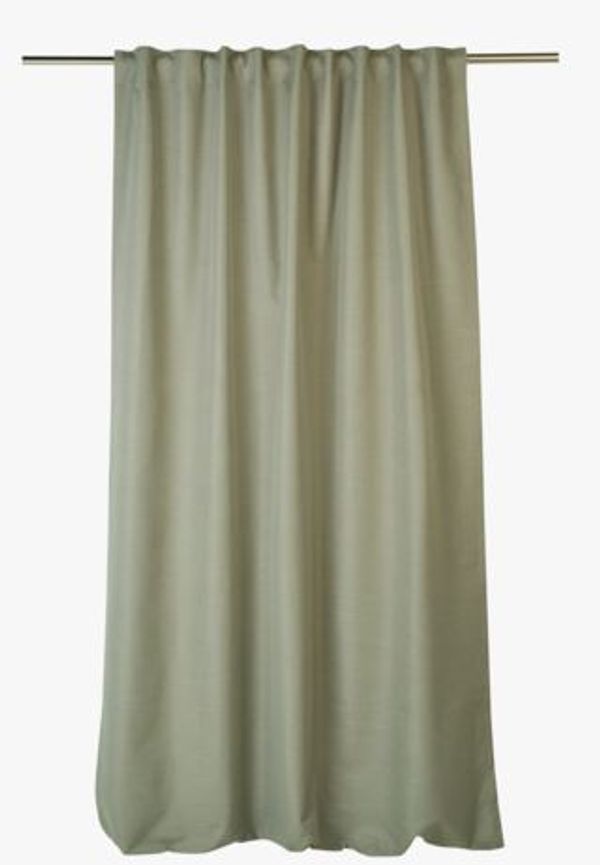 Otroligt snygg gardin i ljusgrönt från hemtex.