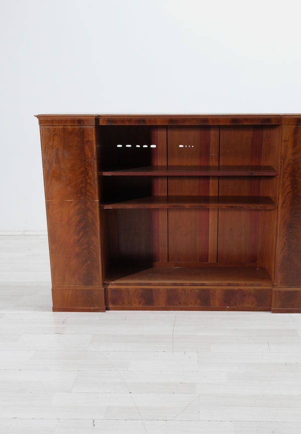 Fantastiskt snygg brun hylla 2025 från No brand.