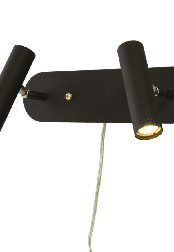 Härlig vägglampa 2025 från Aneta Belysning.
