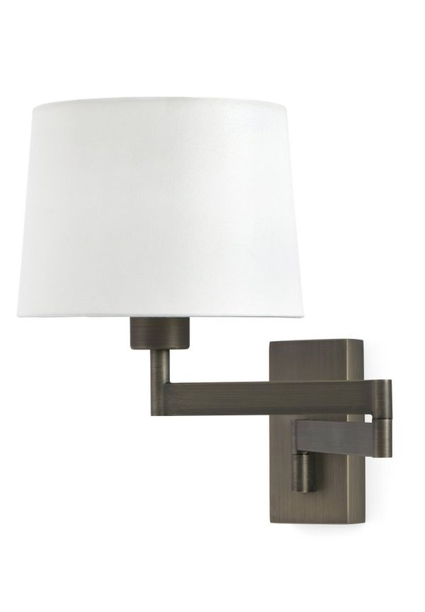 Riktigt trendig sänglampa 2025 från Faro Barcelona.