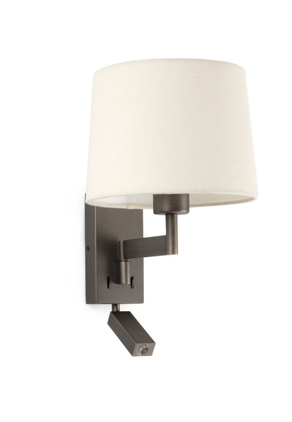 Smickrande sänglampa 2025 från Faro Barcelona.