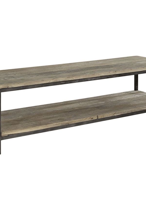 Fantastiskt fin bord i ek från Artwood.