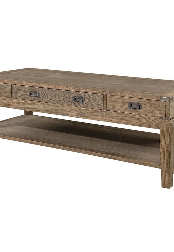 Artwood bord i ek som passar perfekt till sommaren 2025!