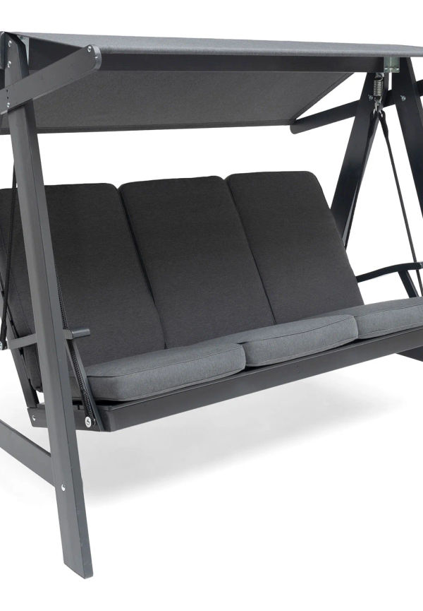 Hillerstorp utemöbel som passar perfekt till sommaren 2025!