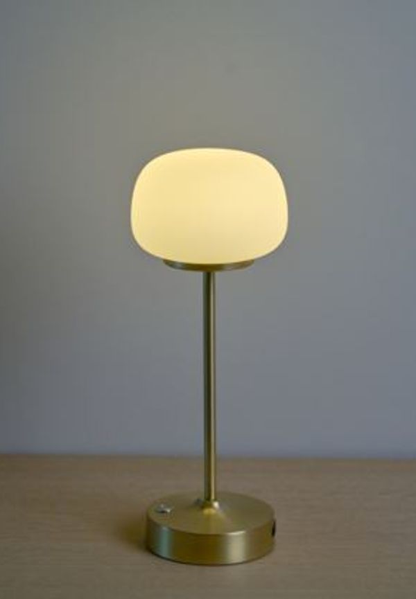 Ikonisk lampa 2025 från hemtex.