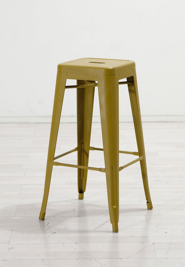 Gul No brand-barpall i exklusiv modell.