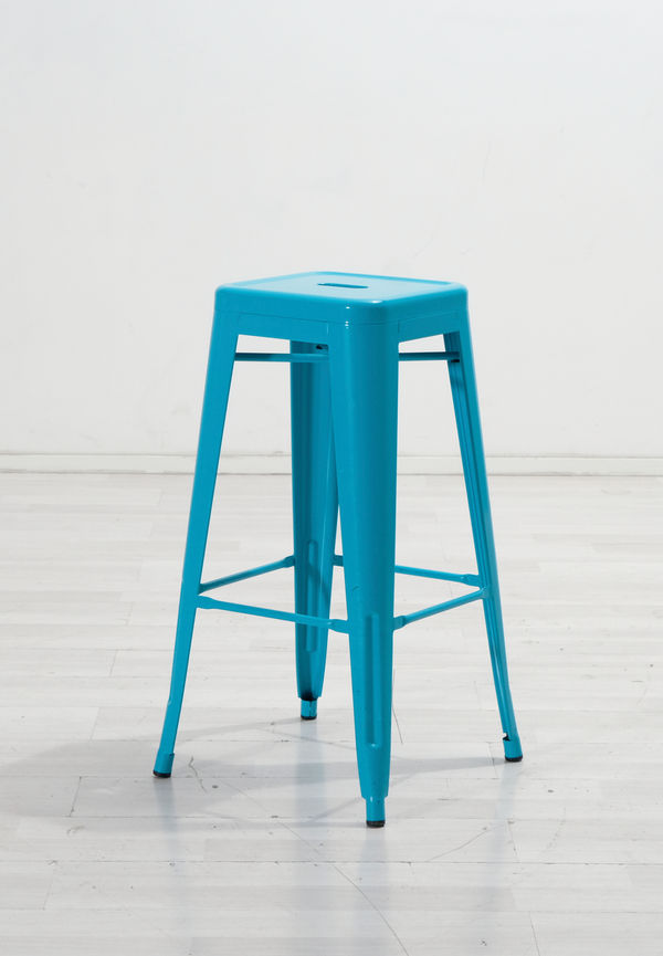 Exklusiv barpall 2025 från No brand.