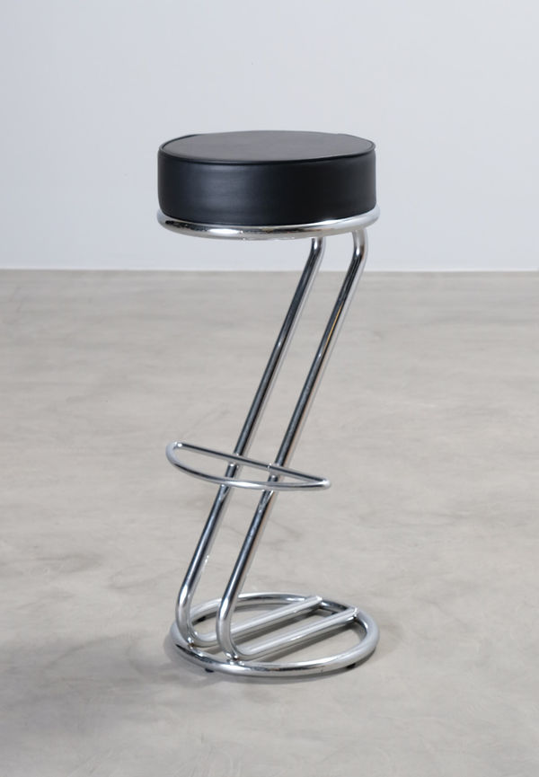 Stilren barpall 2025 från No brand.