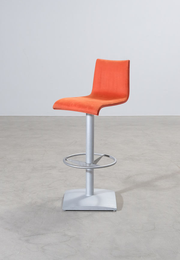 Orange No brand-barpall i superfin modell.