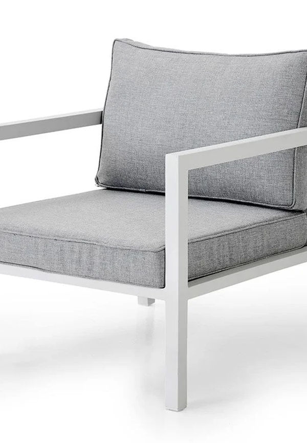 Cool loungemöbel i vitt från Brafab.