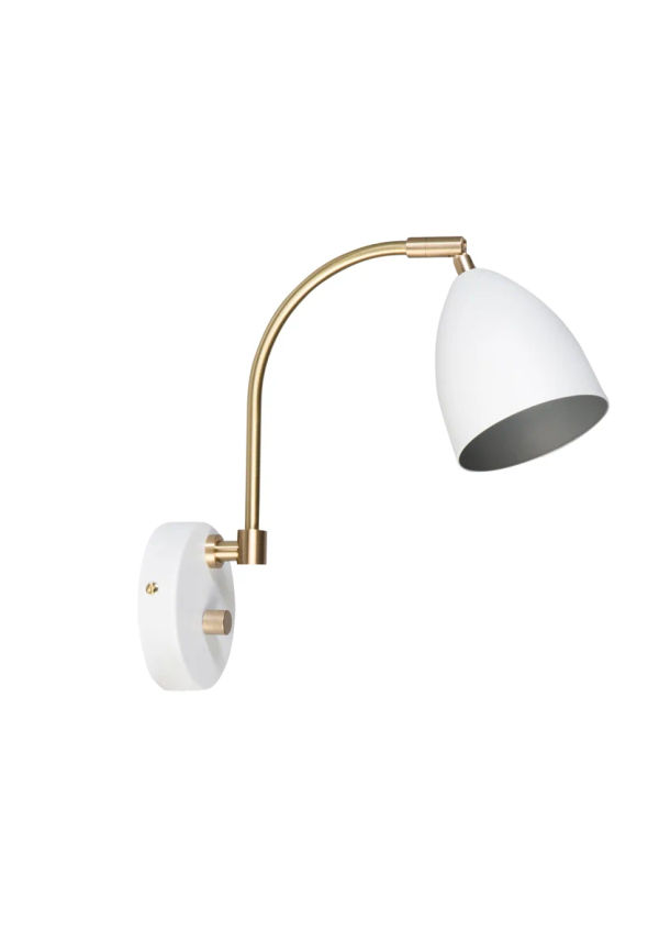 Härlig Lampa som passar bra vid många olika tillfällen.