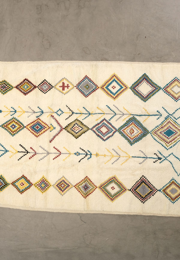 Vit ullmatta som passar perfekt till hösten 2025!