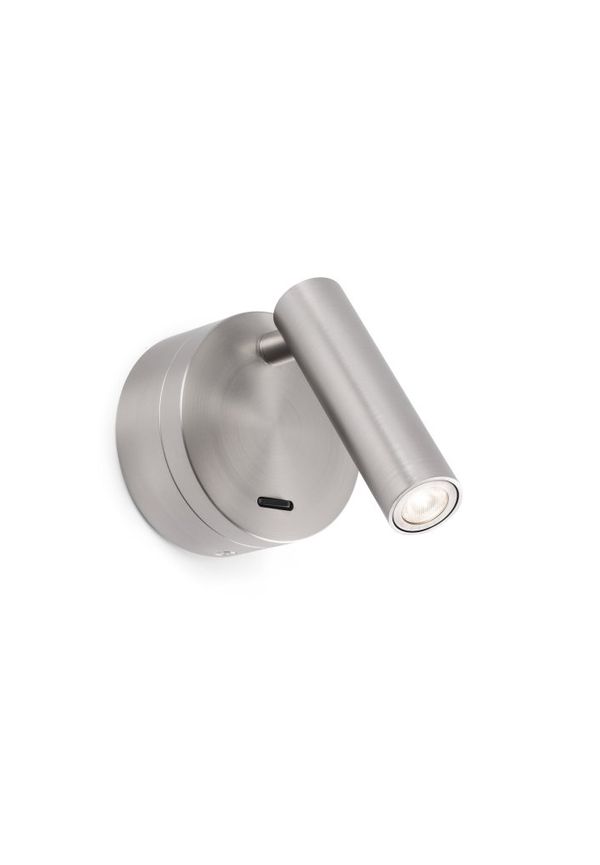 Jättefin Lampa som passar bra vid många olika tillfällen.