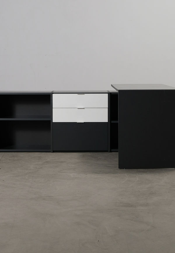 Snygg skrivbord 2025 från BoConcept.