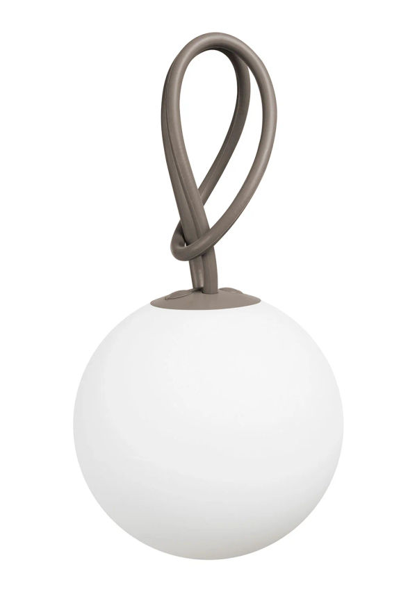 Brun utemöbel som passar perfekt till sommaren 2025!