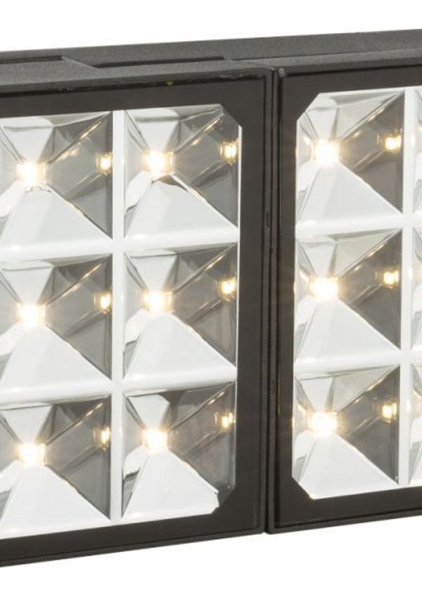 Superfin lampa i aluminium från Globo Lighting.