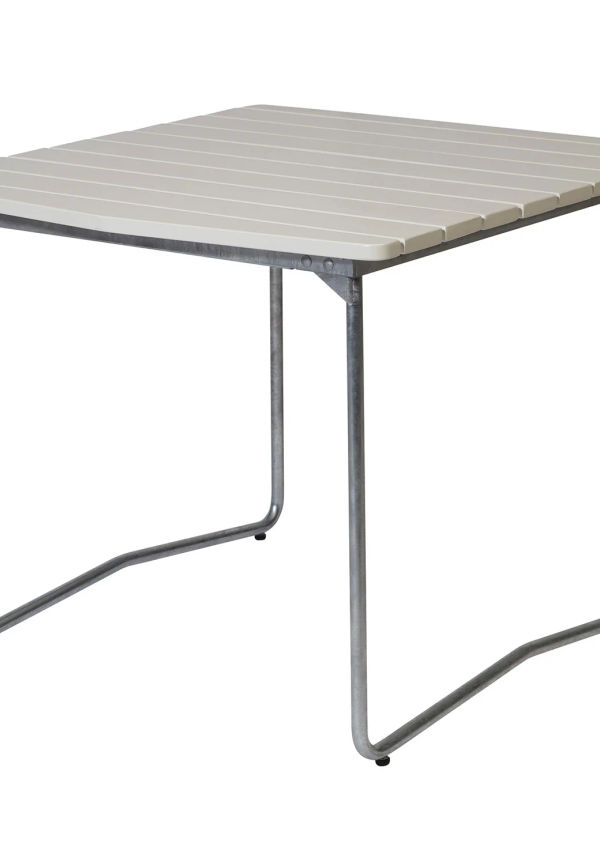 Fantastiskt snygg teakbord 2025 från Grythyttan Stålmöbler.