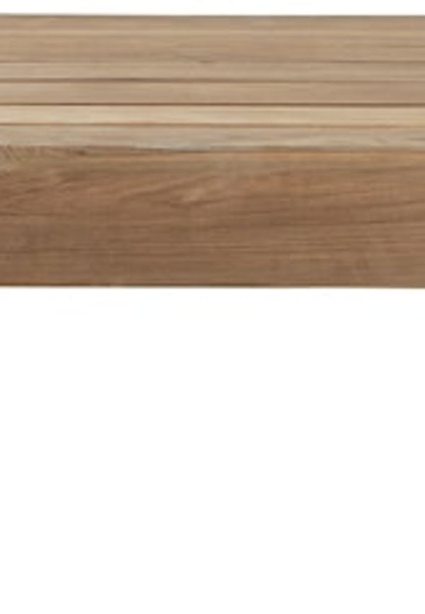 Jättefin beige bord 2025 från House Doctor.