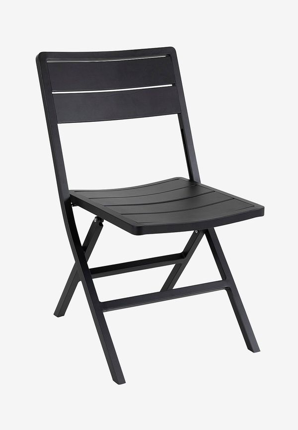 Moderiktig bord i svart från Brafab.