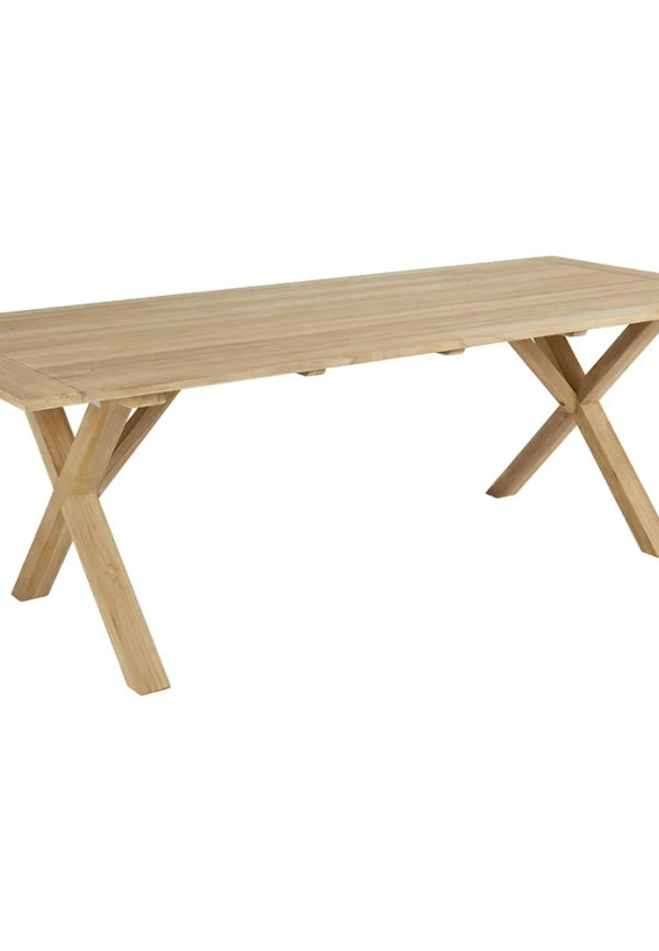 Skön matbord i teak från Brafab.