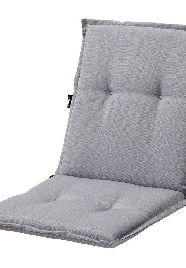 Brafab matstol som passar perfekt till sommaren 2025!