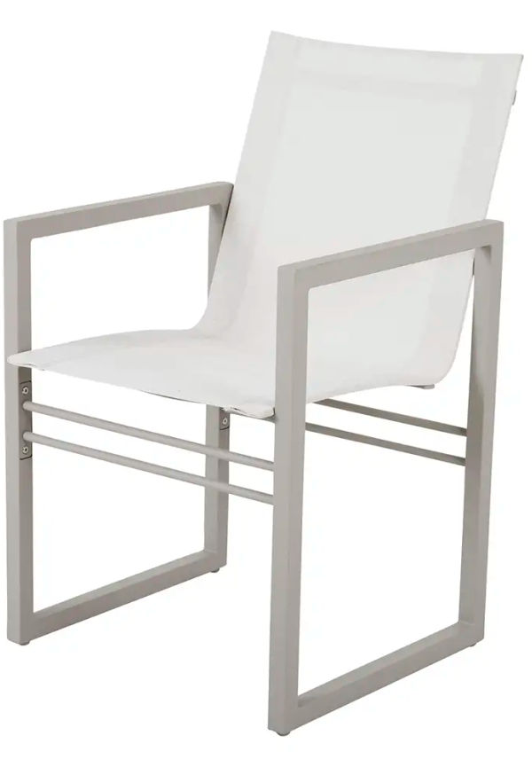 Jättesnygg karmstol i aluminium från Brafab.