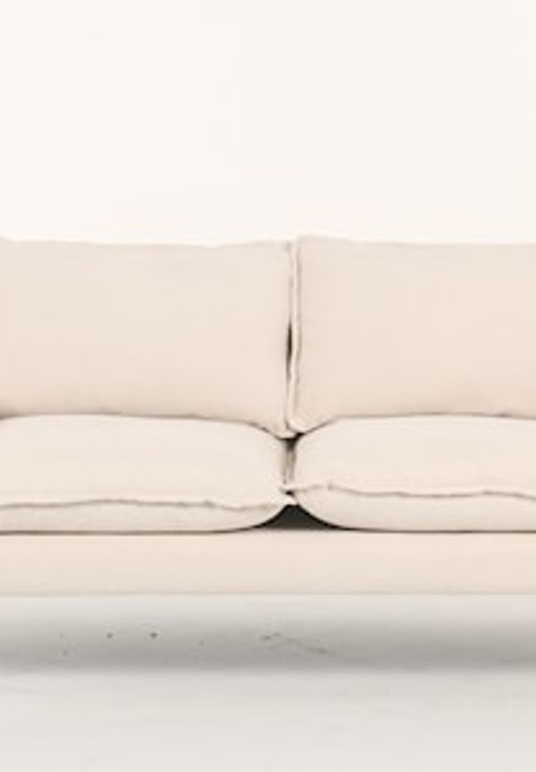 Superfin vit soffa i manchester från Ekeby Form.