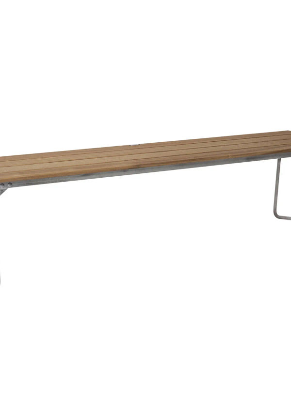 Söt bänk i teak från Grythyttan Stålmöbler.