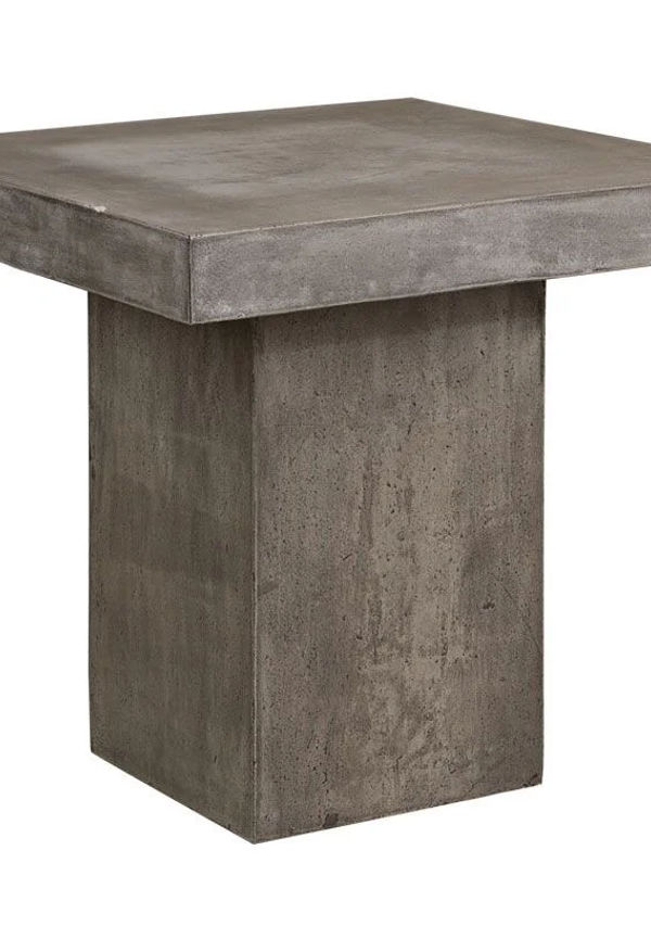 Stilriktig matbord i ek 2025 från Artwood.