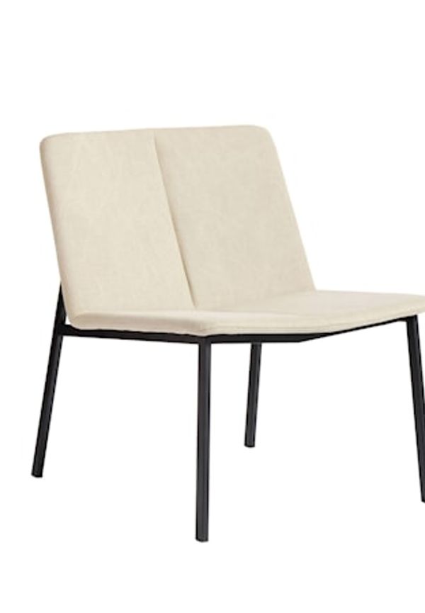 Riktigt snygg beige fåtölj 2025 från Muubs.