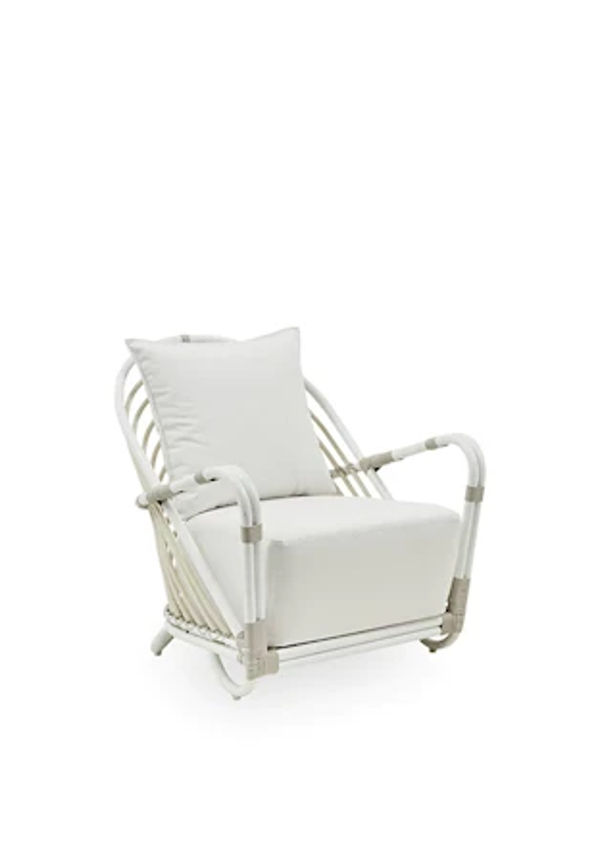 Exklusiv möbel i vitt från Sika Design.