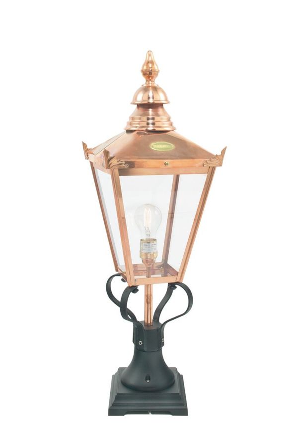 Supersnygg Lampa som passar bra vid många olika tillfällen.