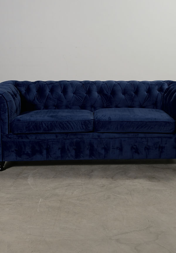 Komfortabel soffa 2025 från Manor House.