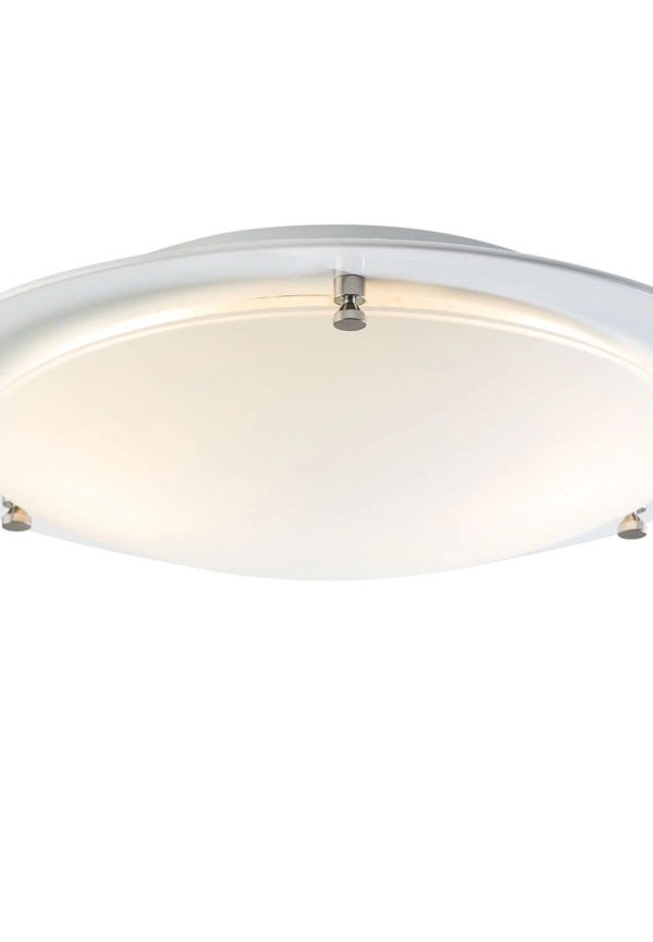 Vit Belid-taklampa i jättefin modell.