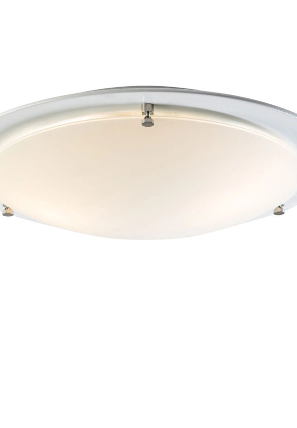 Trendig Lampa som passar bra vid många olika tillfällen.