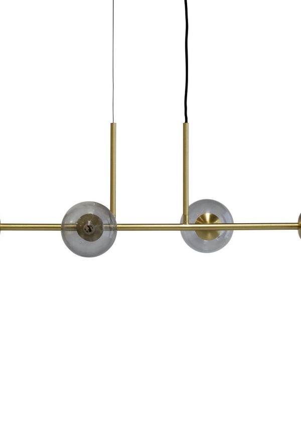 Dyberg Larsen taklampa som passar perfekt till sommaren 2025!