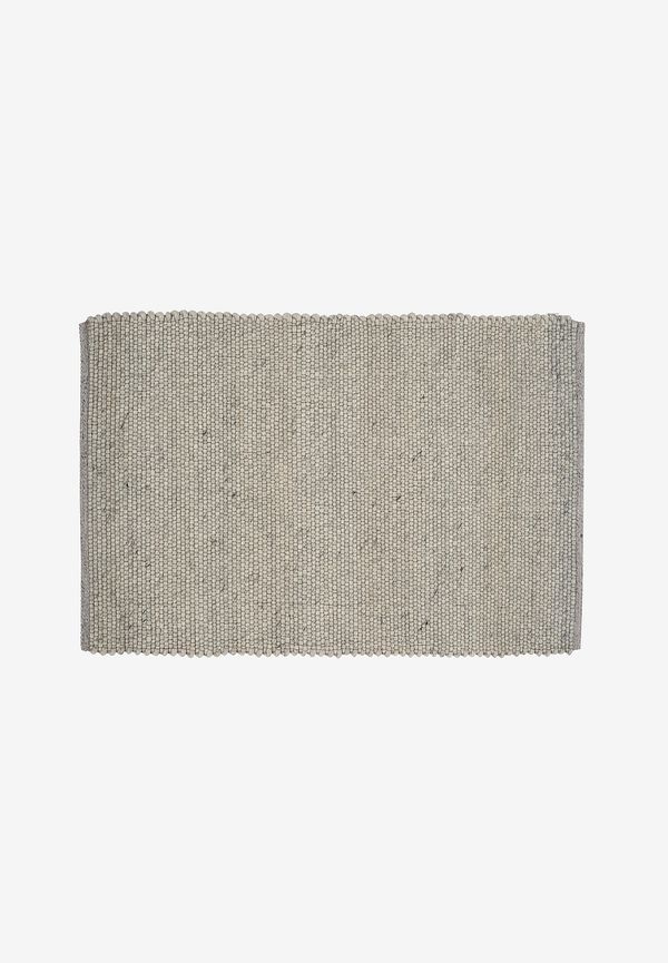 Stilren Matta som passar bra vid många olika tillfällen.