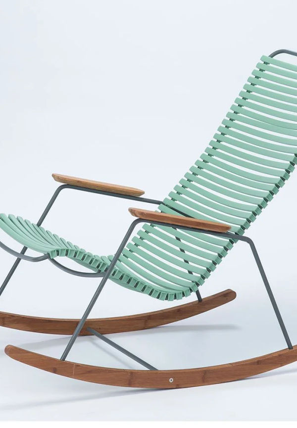 Mysig solstol 2024 från Houe.