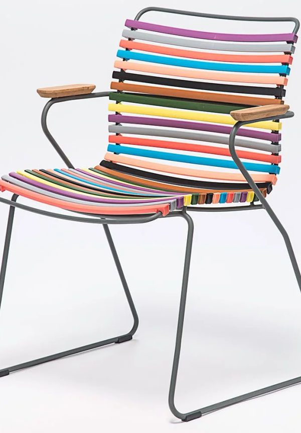 Vacker solstol 2024 från Houe.