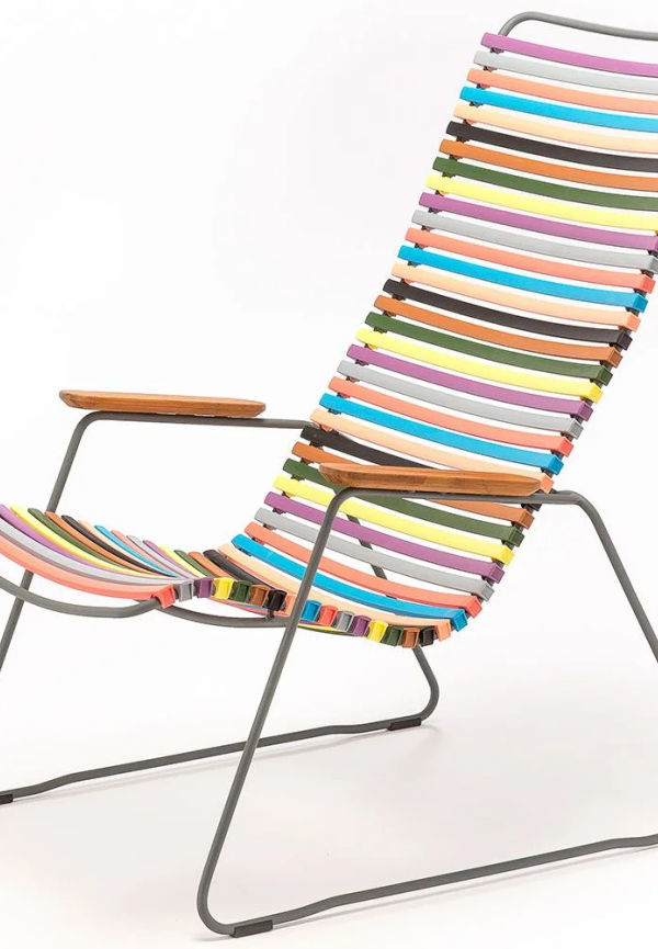 Stilriktig Stol som passar bra vid många olika tillfällen.