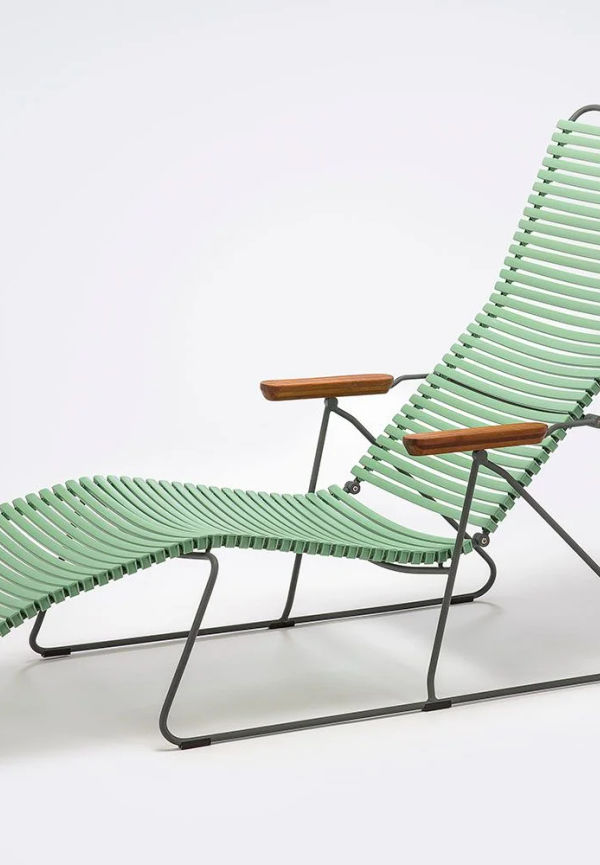 Mysig matstol i aluminium från Houe.