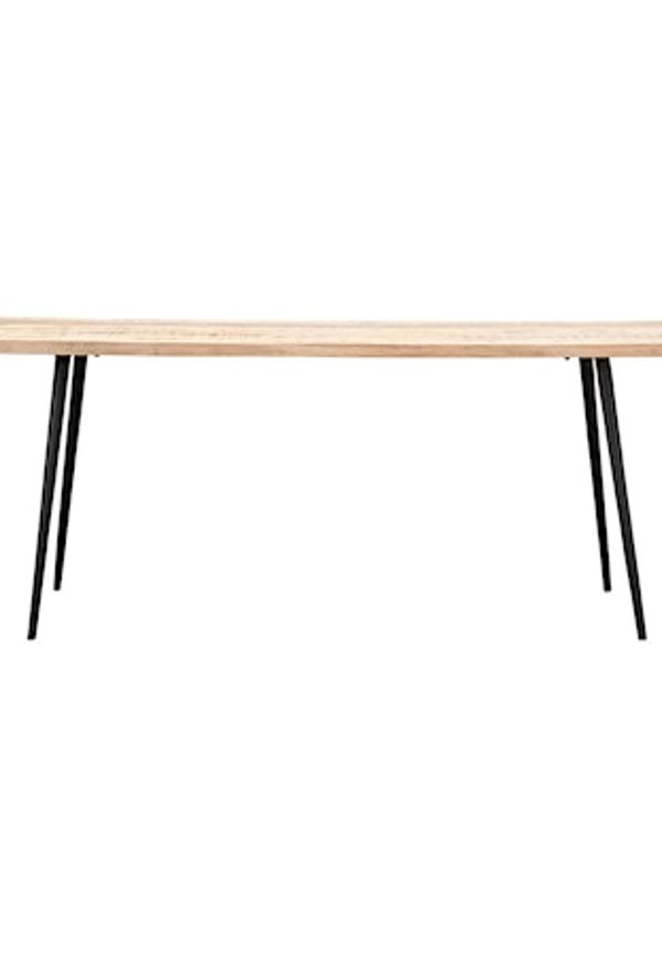 Söt beige matbord 2025 från House Doctor.