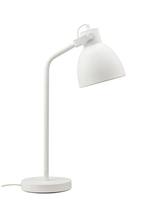 Stilriktig Lampa som passar bra vid många olika tillfällen.