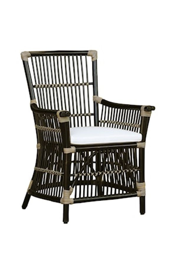 Svart Artwood-stol i riktigt snygg modell.