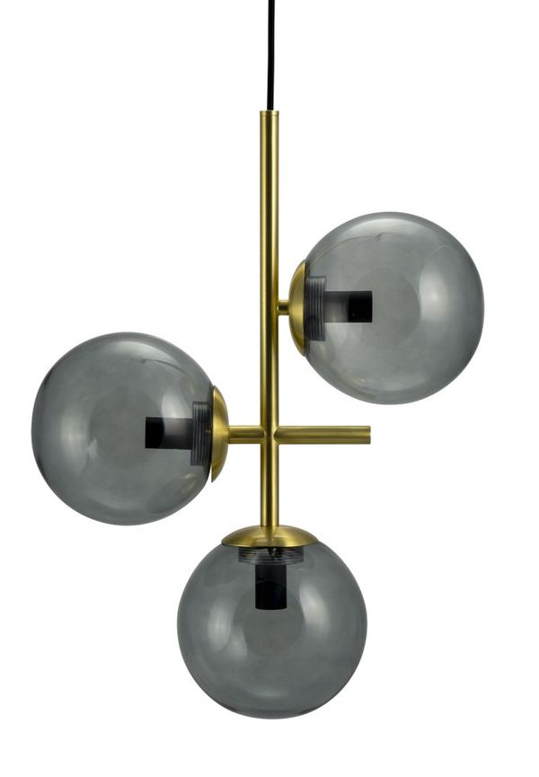 Dyberg Larsen taklampa som passar perfekt till sommaren 2025!