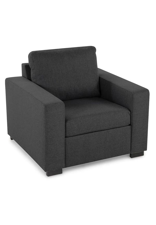 Komfortabel fåtölj 2025 från Scandinavian Choice.