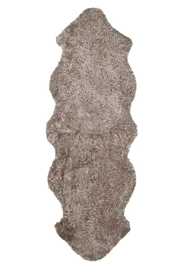 Härlig fårskinnsmatta 2025 från Skinnwille.